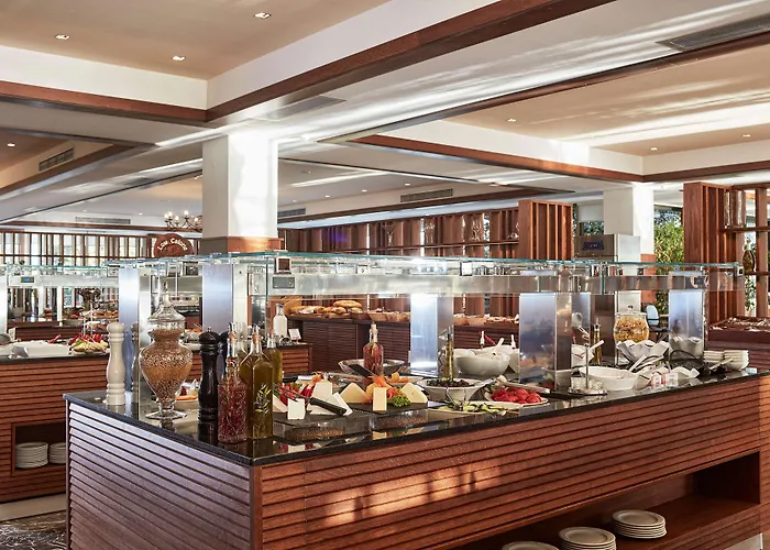 Bay & 5* Κοντόκαλι