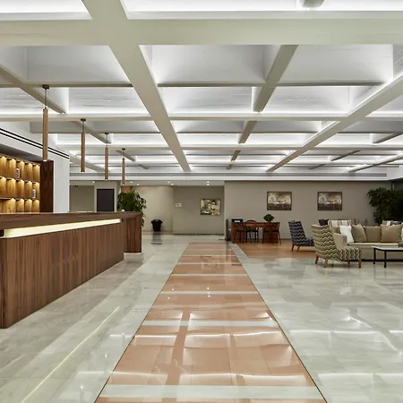 Курортный комплекс Bay & Контокали