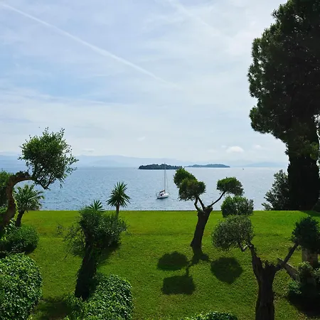 Bay & Resort