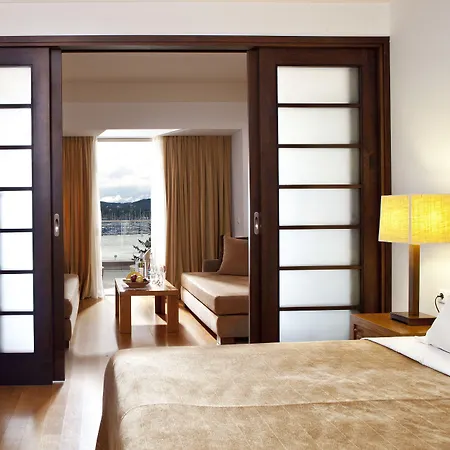 Bay & Курортный комплекс Контокали