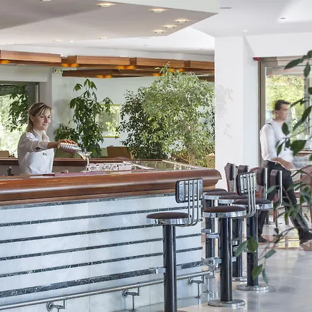 Курортный комплекс Bay & Контокали