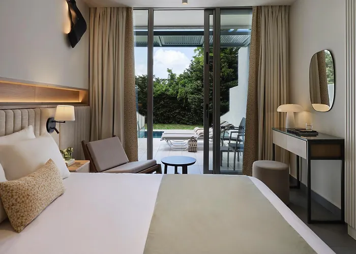 Ośrodek wypoczynkowy Bay & 5*