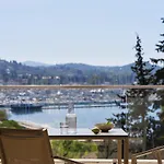 Bay & Θέρετρο